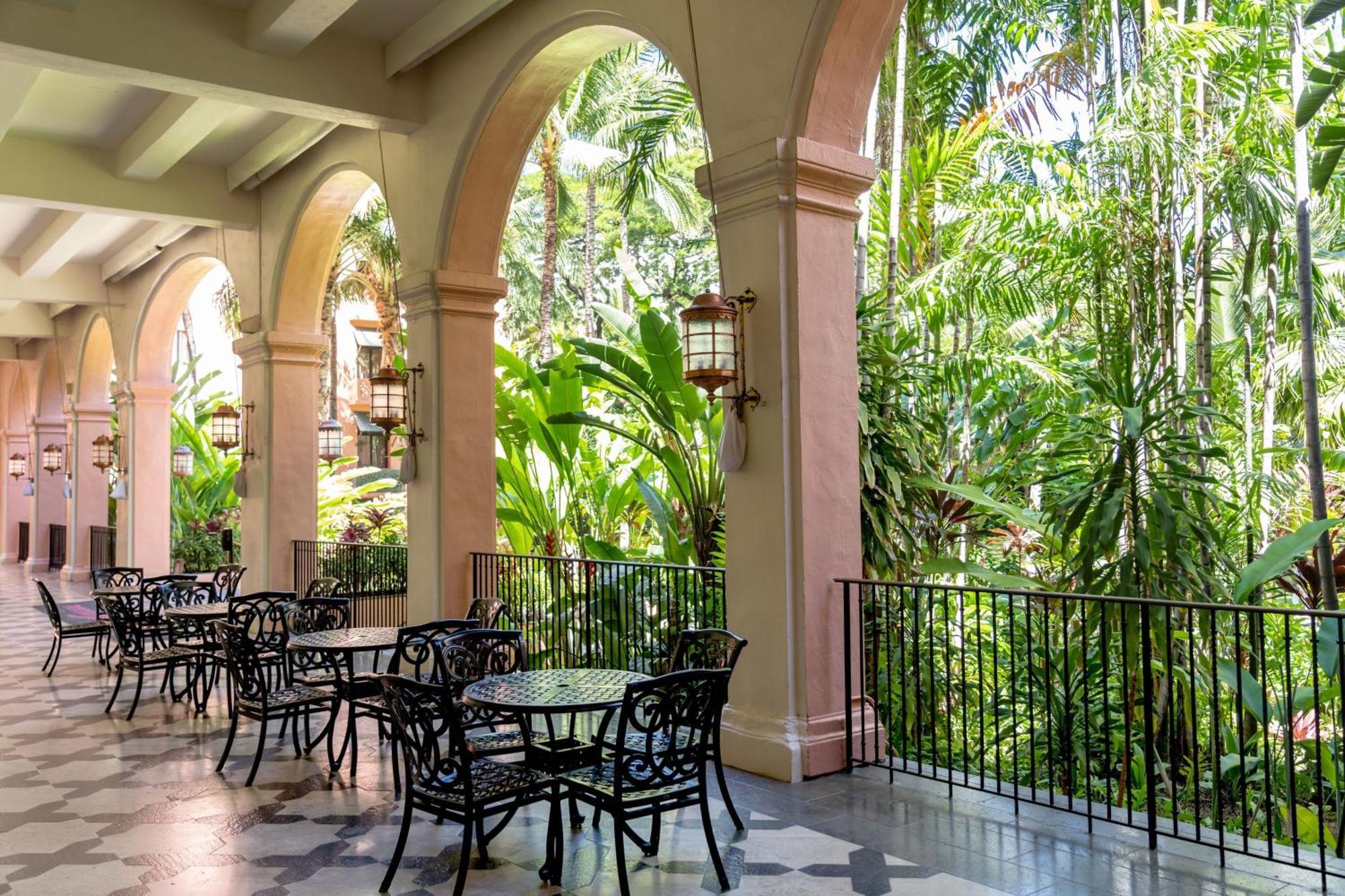 The Royal Hawaiian, A Luxury Collection Resort, Waikiki Resort