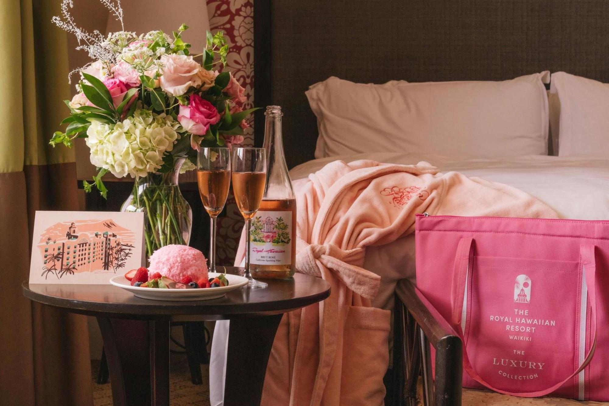 The Royal Hawaiian, A Luxury Collection Resort, Waikiki 5* Honolulu